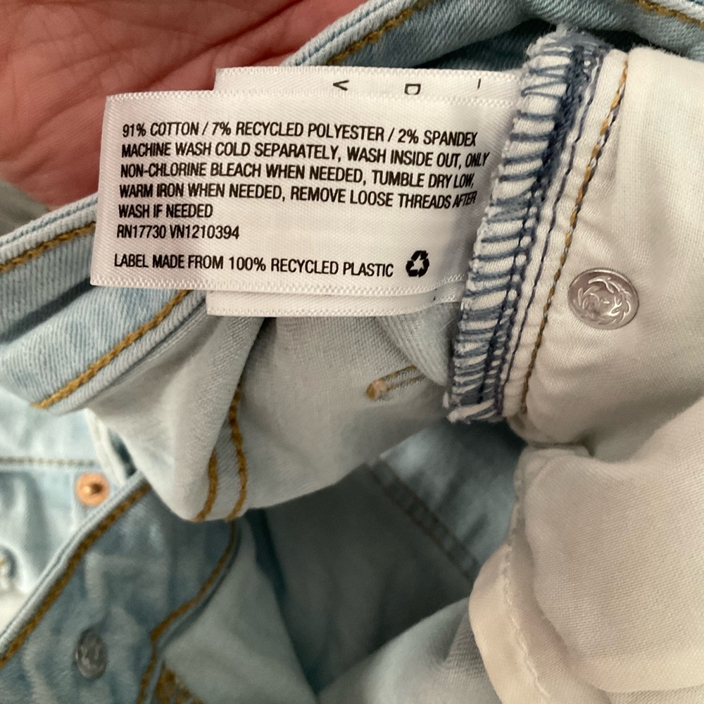 Universal Thread High Rise Skinny Jeans, Size 16 - Picture 3 of 4
